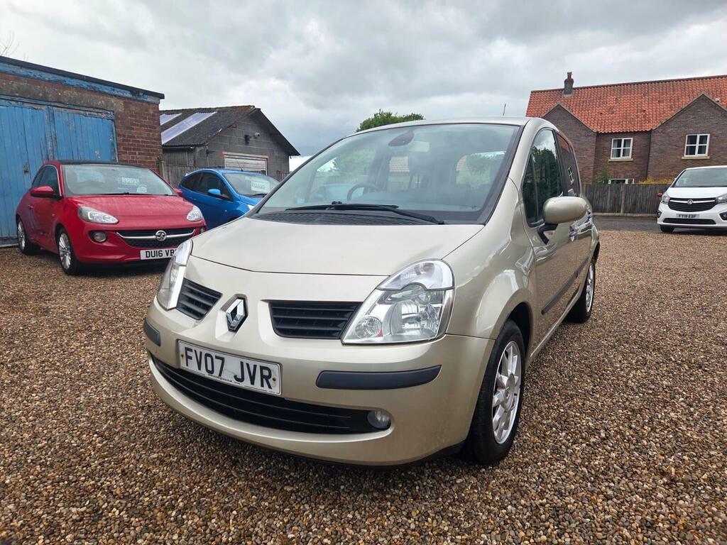 Renault Modus 1.6 16V Privilege Hatchback Gold #3