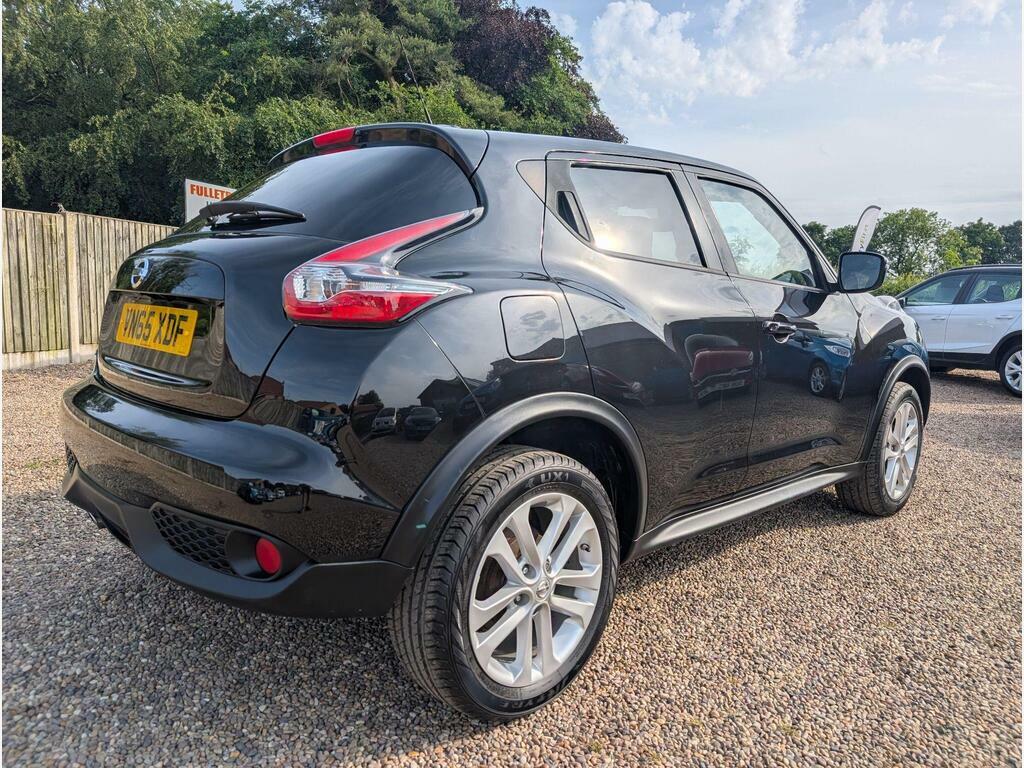 Nissan Juke Red #9