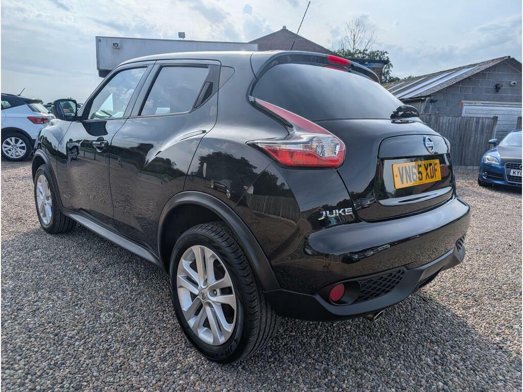 Nissan Juke Red #3