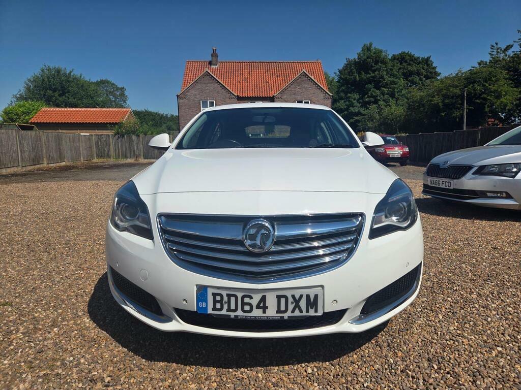 Vauxhall Insignia 2.0 Cdti Ecoflex Design Hatchback White #2