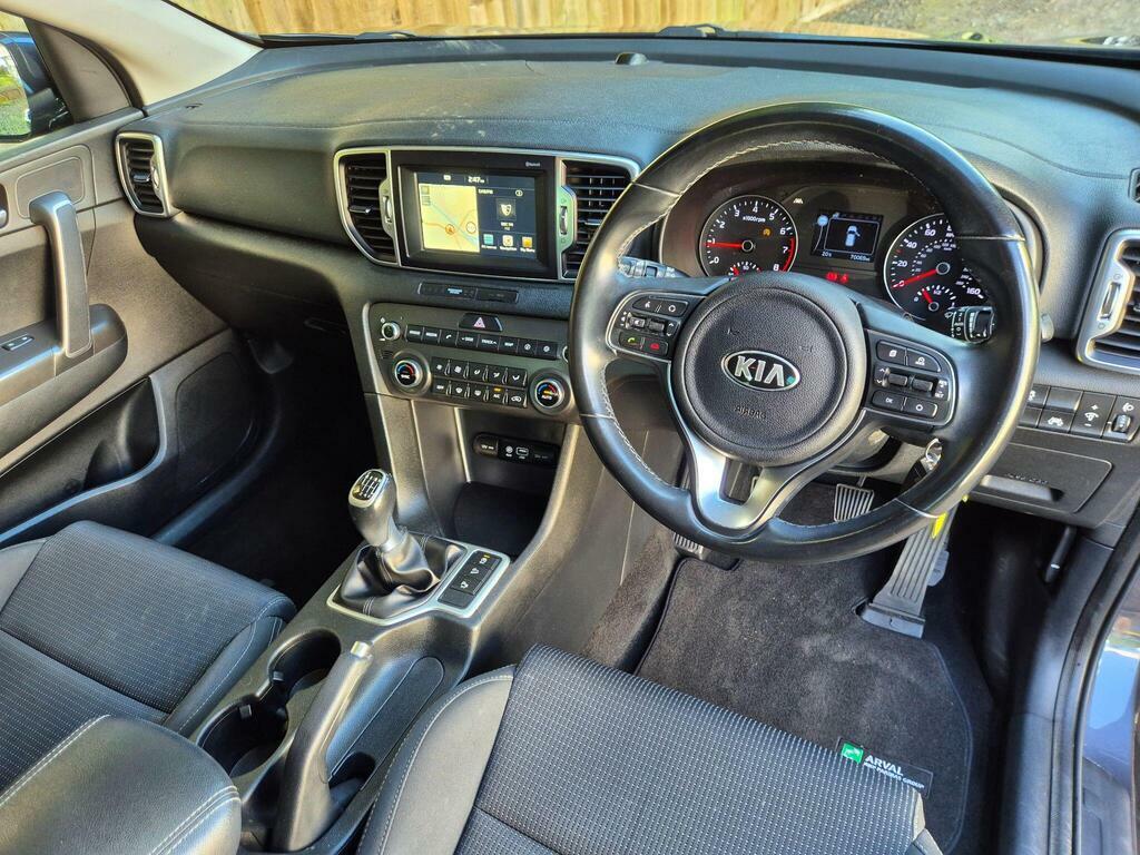 Kia Sportage 1.6 Gdi 2 Euro 6 S S WU18WZZ Silver #4