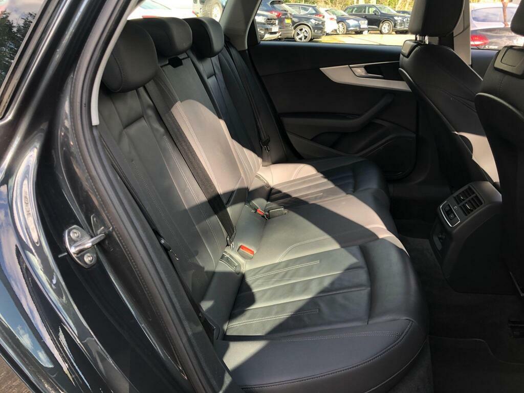 Audi A4 Avant S Line White #25