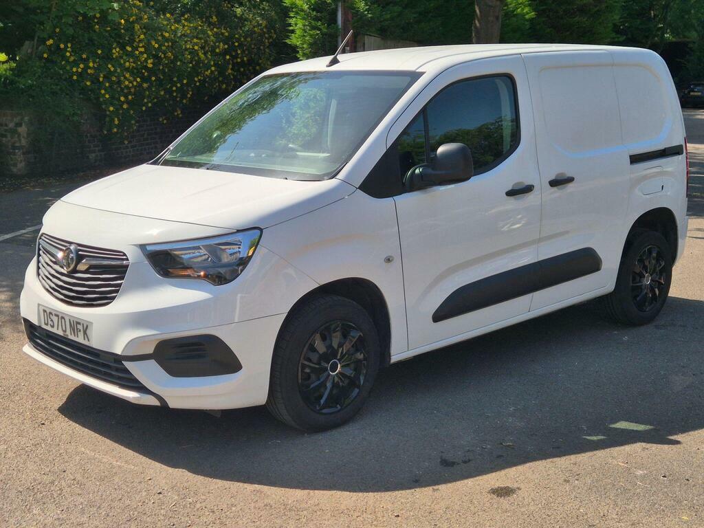 Vauxhall Combo 1.6 Turbo D 2300 Sportive L1 H1 Euro 6 S S White #3