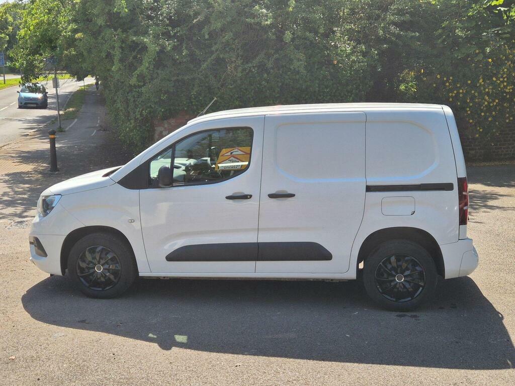 Vauxhall Combo 1.6 Turbo D 2300 Sportive 3 Seats Air Con Dies White #10