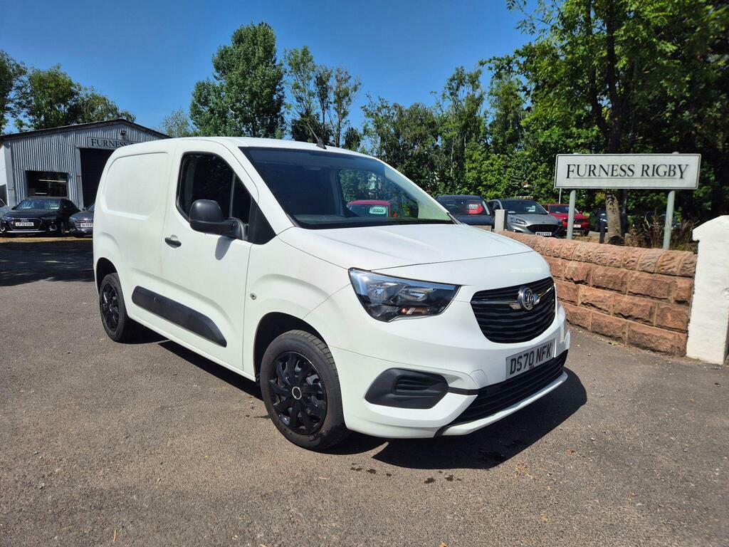Vauxhall Combo 1.6 Turbo D 2300 Sportive L1 H1 Euro 6 S S White