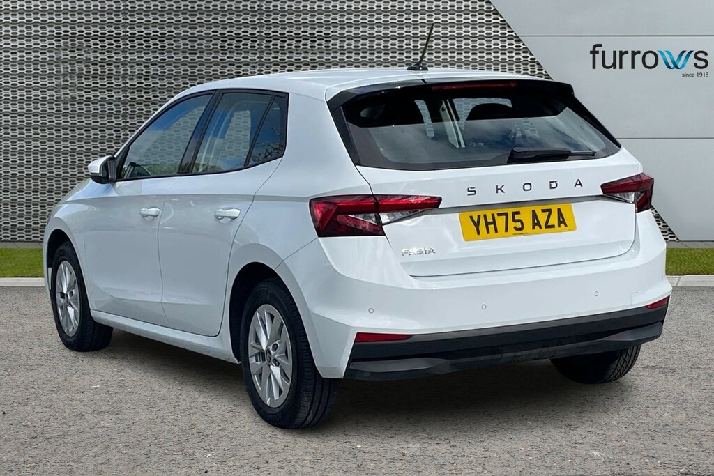 Skoda Fabia 1.0 Tsi 116 Se Edition YH75AZA White #3