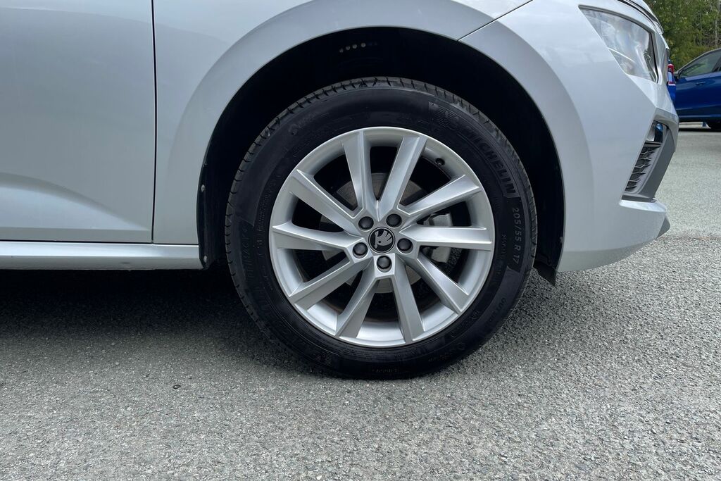 Skoda Kamiq 1.0 Tsi 95 Se Edition DF25CFX Silver #5