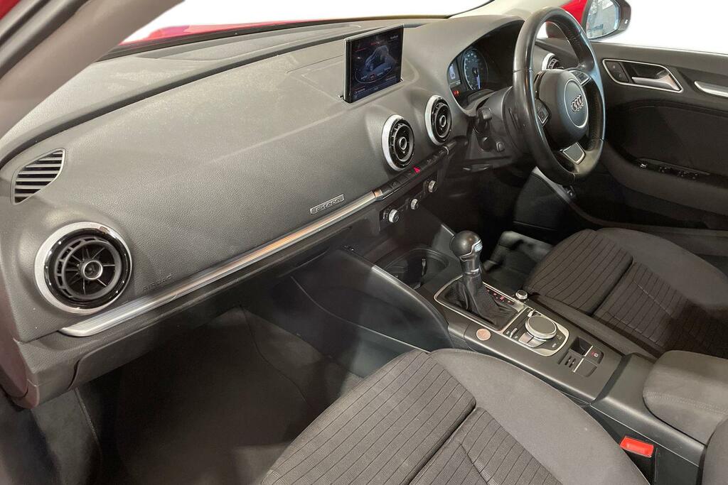 Audi A3 1.4 Tfsi E-tron S Tronic Red #2