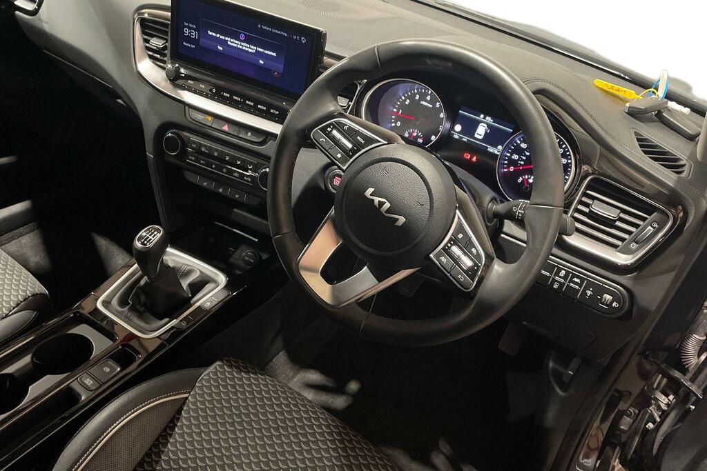 Kia Ceed 1.5T Gdi Isg 138 3 LA25ECW Black #6