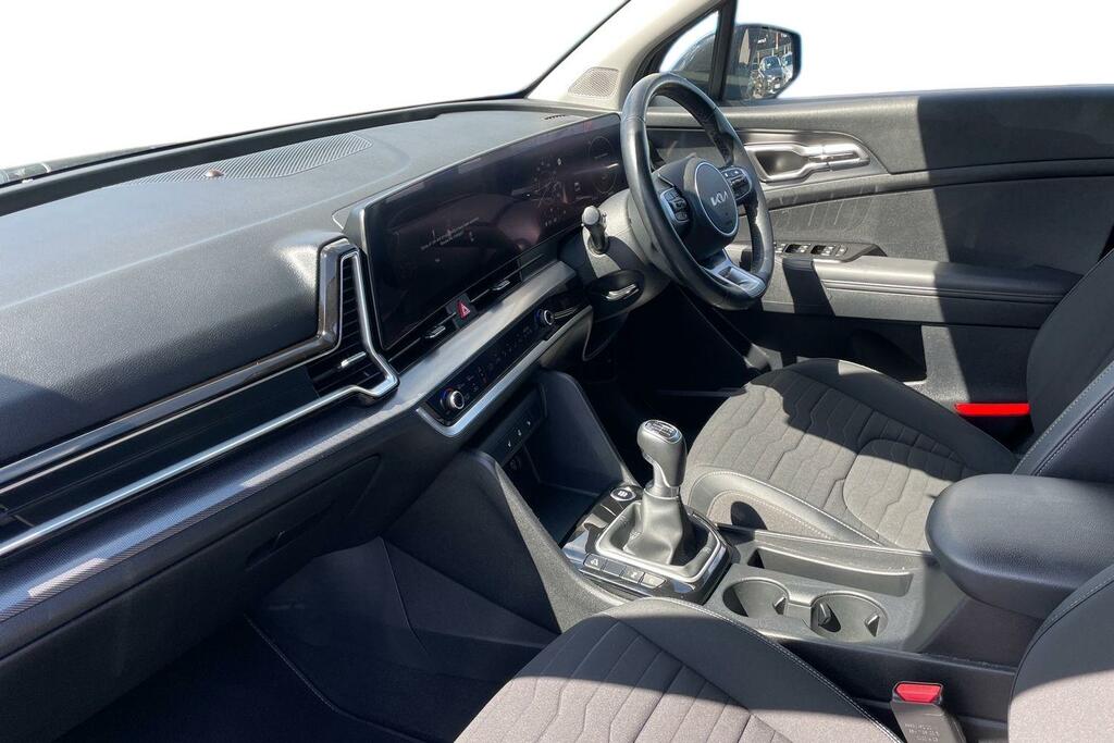 Kia Sportage 1.6T Gdi Isg Launch Edition DV22VJJ Black #2