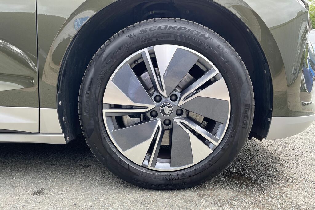 Skoda ENYAQ 210Kw 85 Edition 82Kwh SD25GZX Green #5