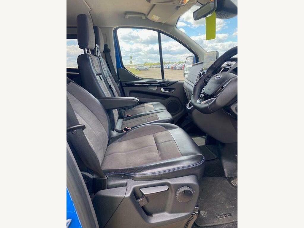 Ford Transit Custom 2.0 Ecoblue 130Ps Low Roof Limited Van #9