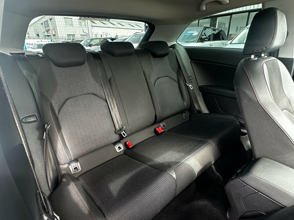 Seat Leon 1.4 Ecotsi 150 Fr Technology Dsg Purple #16