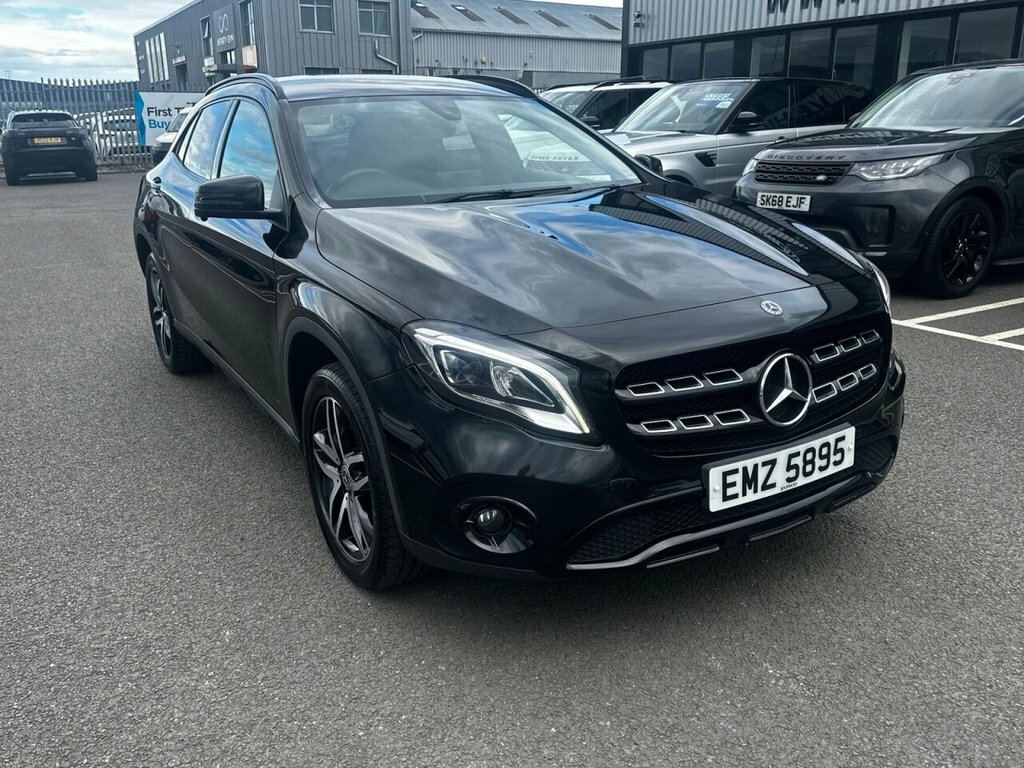 Mercedes-Benz GLA Class 1.6L Urban Edition Black #5