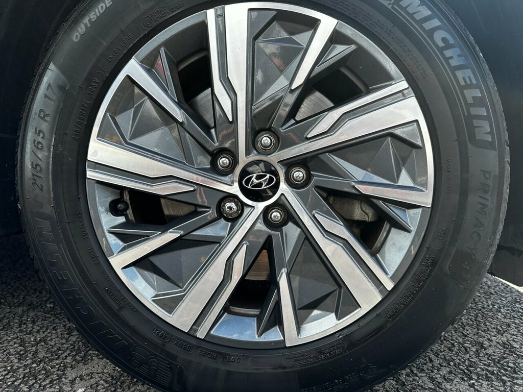 Hyundai Tucson 1.6L Se Connect Red #3