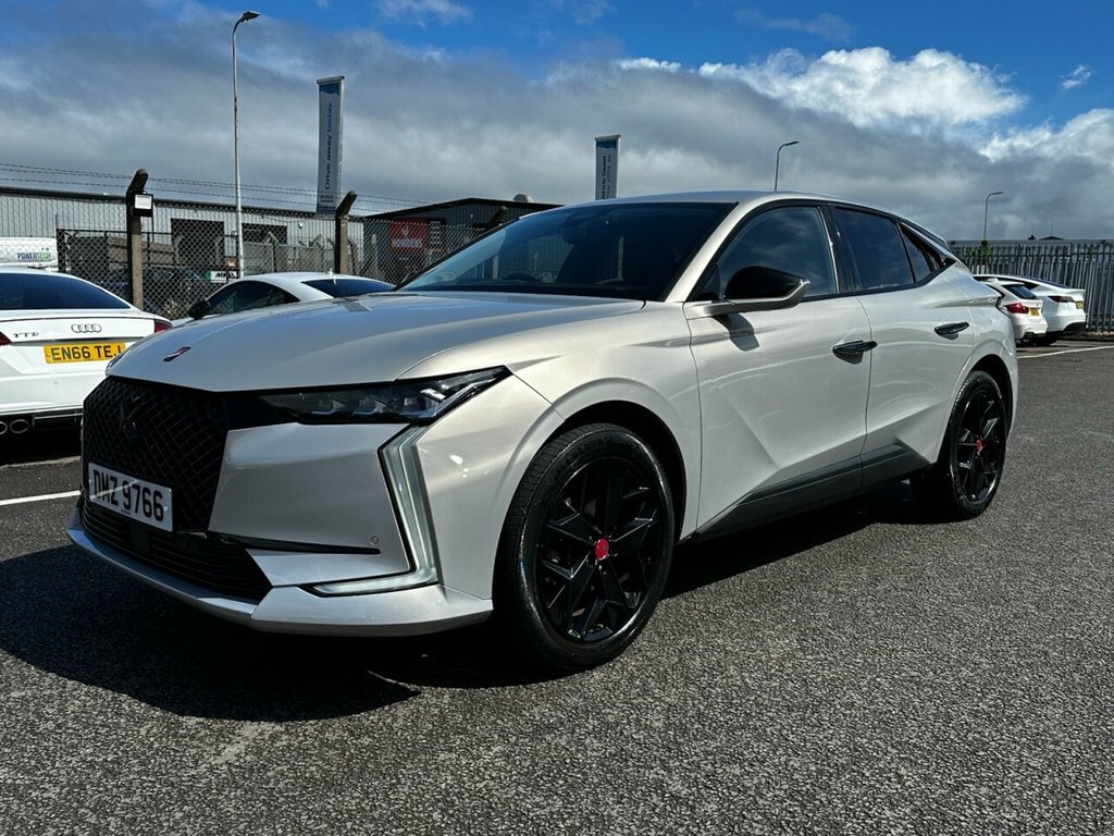DS DS 4 1.2L Performance Line White #6