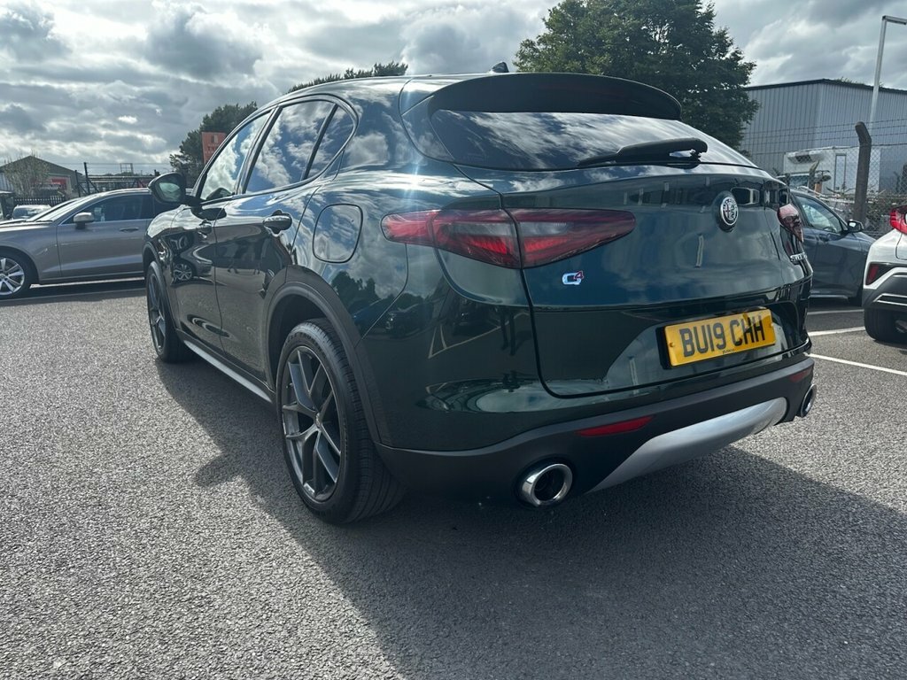 Alfa Romeo Stelvio 2.2L Milano Edizione Green #5