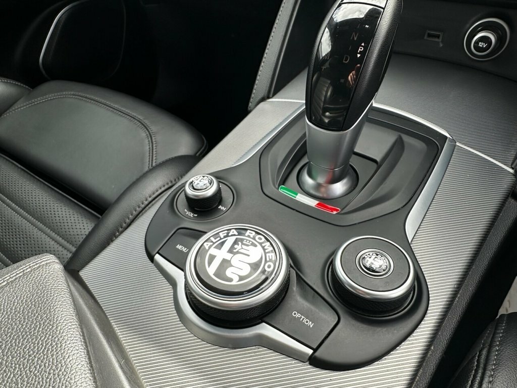 Alfa Romeo Stelvio Td Speciale Grey #28