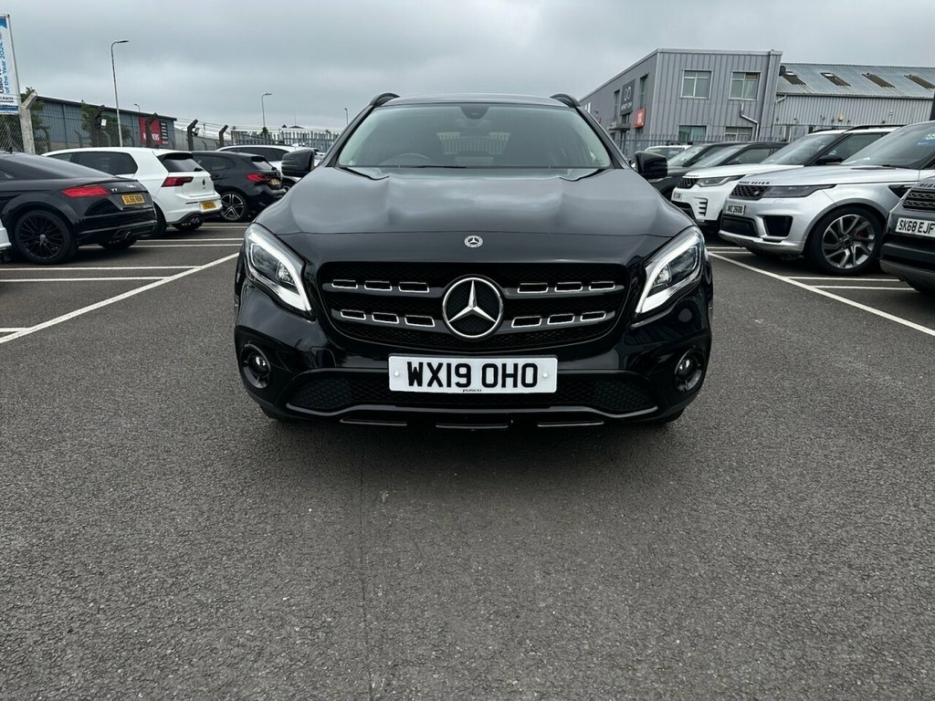 Mercedes-Benz GLA Class 1.6L Urban Edition Black #5