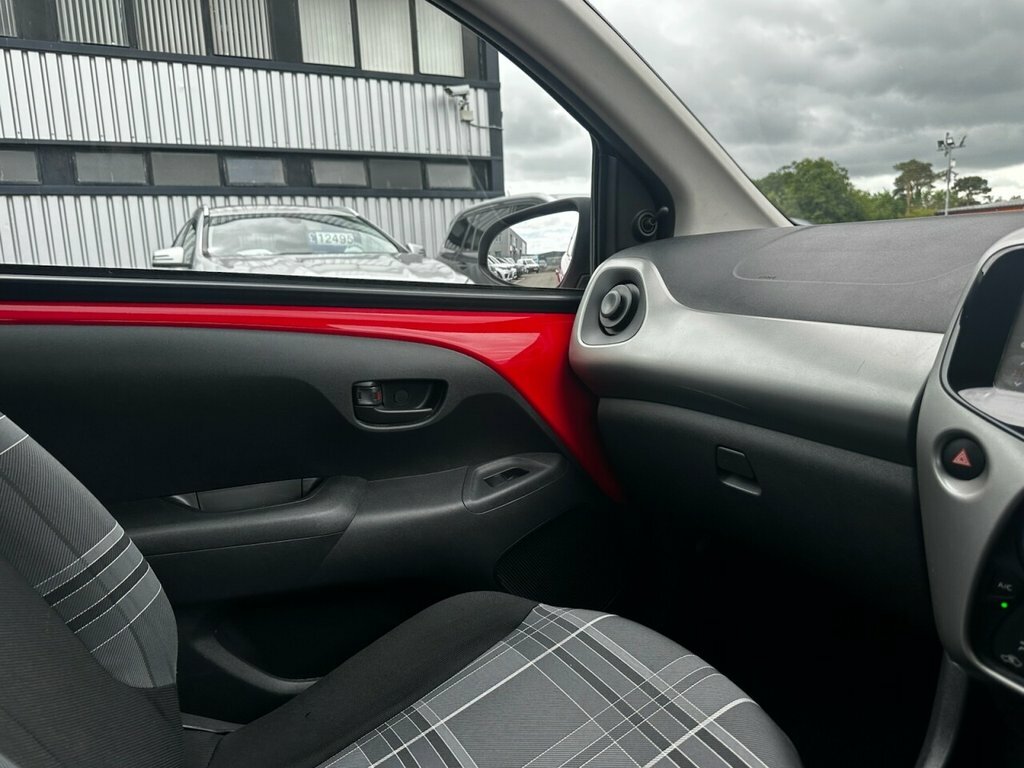 Peugeot 108 1.0 Active 68 Bhp Blue #22