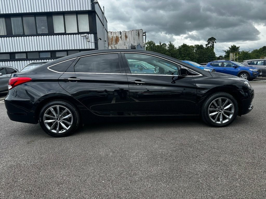 Hyundai I40 1.7L Se Nav White #8