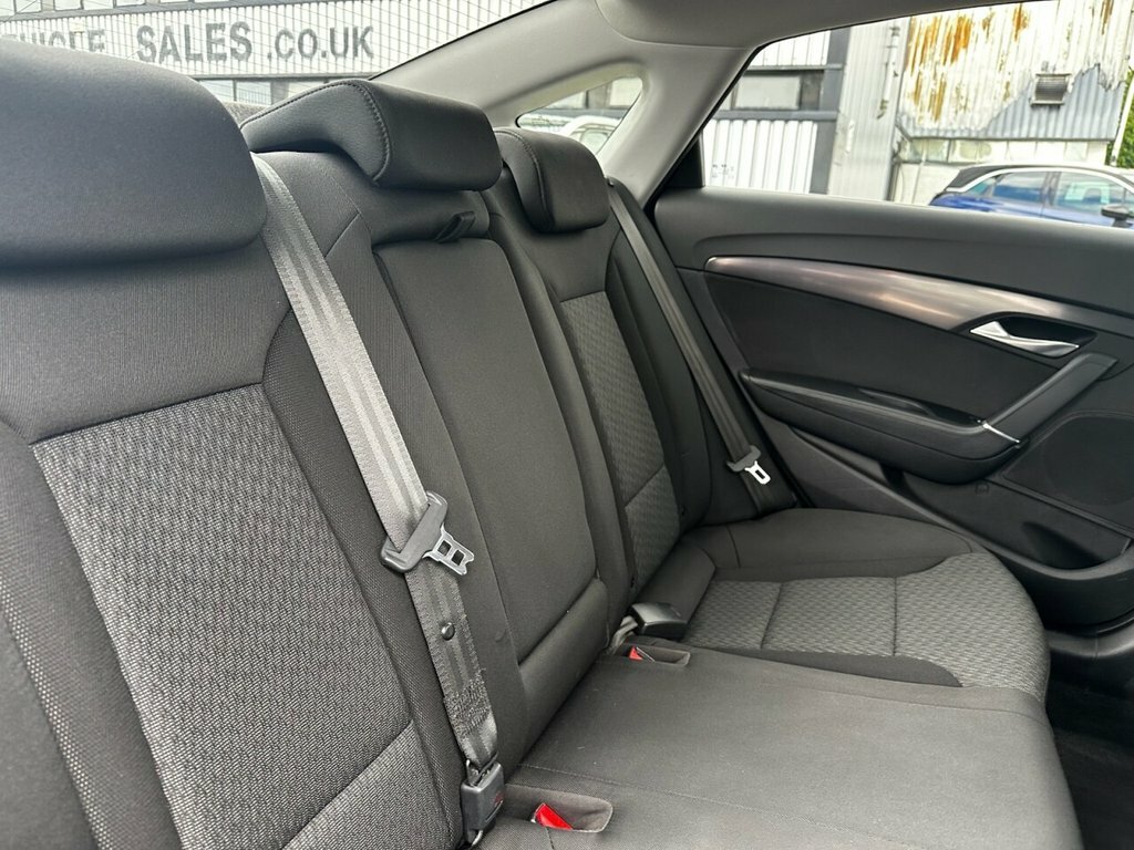 Hyundai I40 1.7L Se Nav White #13