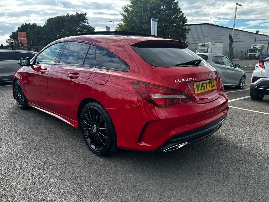 Mercedes-Benz CLA Class 2L Amg Line Red #5