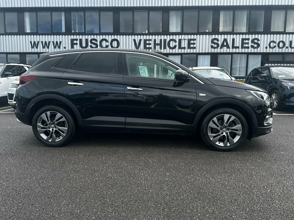 Vauxhall Grandland X 1.2L Sport Nav Black #2