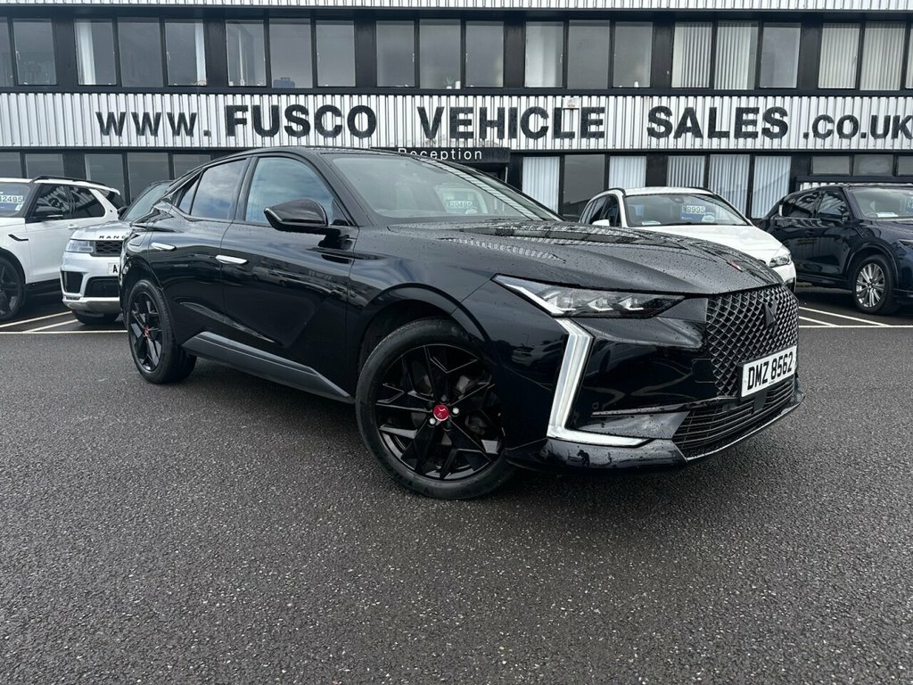 DS DS 4 1.2L Performance Line Black