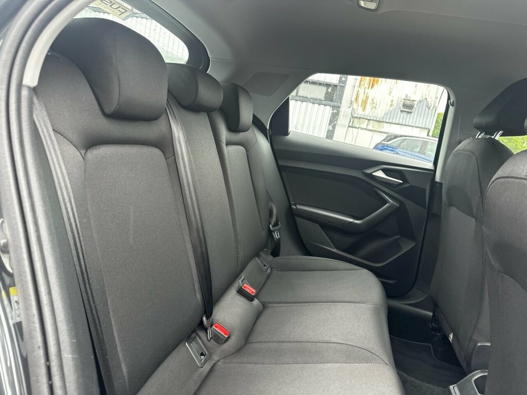 Audi A1 1.0 Sportback Tfsi Technik 94 Bhp White #10