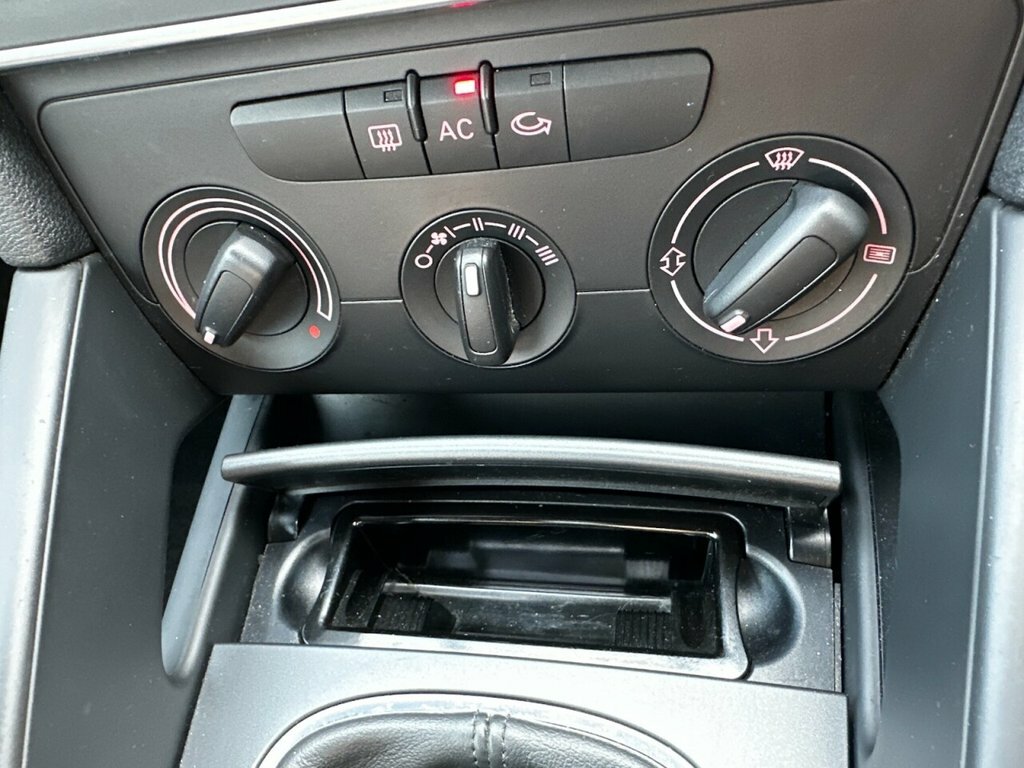 Audi A3 Cabriolet 1.6L Technik White #16