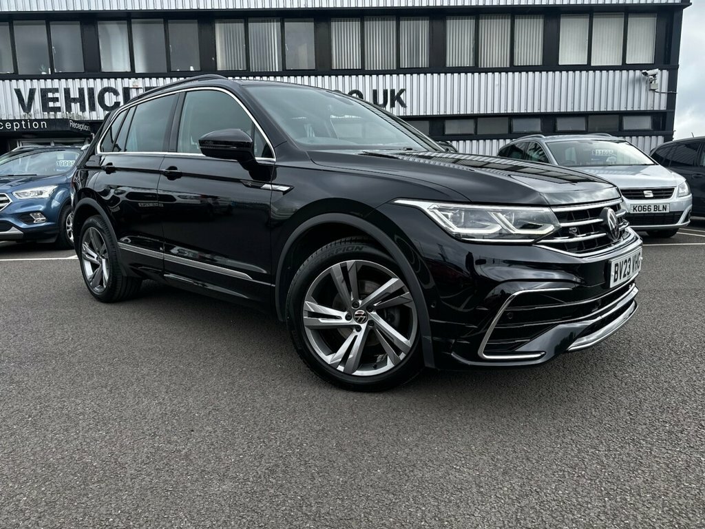 Volkswagen Tiguan 1.5L R-line Edition Black