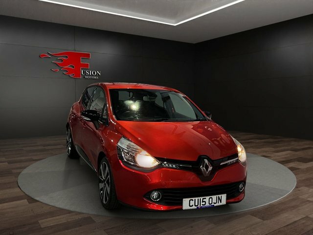 Renault Clio 1.5 Dci Dynamique S Medianav Hatchback Red