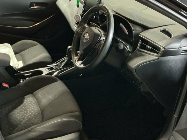 Toyota Corolla 1.8 Vvt-h Icon Tech Hatchback Hybrid Cv FE70THK Black #6