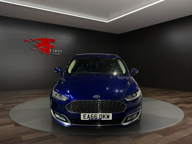 Ford Mondeo 2.0 Tdci Vignale Saloon Powershift Euro Blue #2