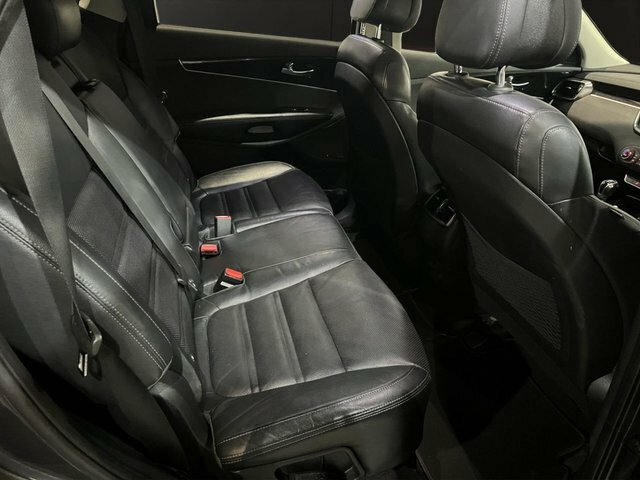Kia Sorento Suv Grey #12