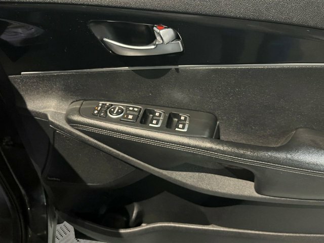 Kia Sorento Suv Grey #9