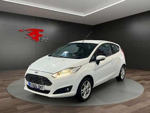 Ford Fiesta 1.25 Zetec Hatchback Euro 6 82 White