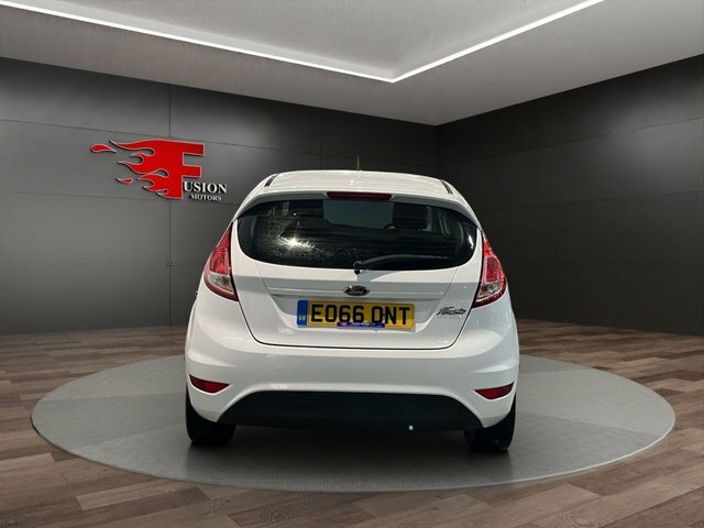 Ford Fiesta 1.25 Zetec Hatchback Euro 6 82 White #6
