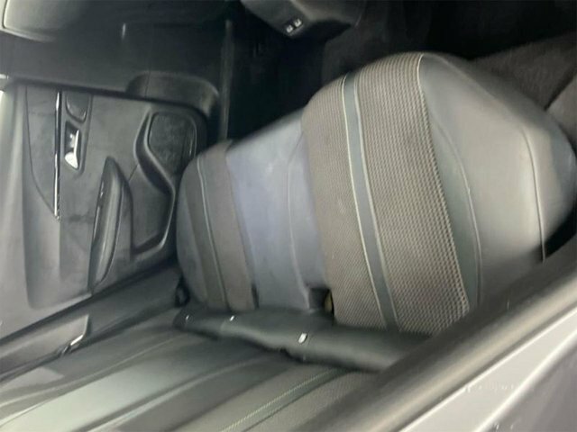 Peugeot e-2008 50Kwh Gt Suv 7Kw Charger 136 Grey #3