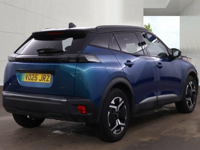Peugeot e-2008 54Kwh Gt Suv 7Kw Charger 156 Blue #3