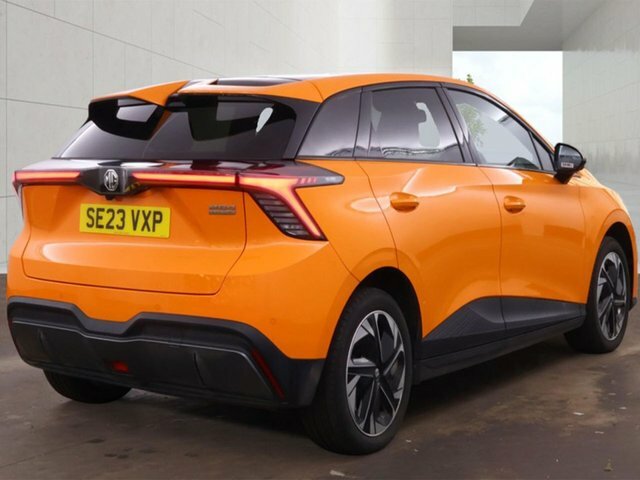 MG MG4 64Kwh Trophy Long Range Hatchback Aut SE23VXP Orange #4