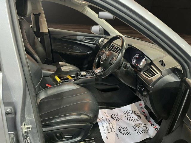 MG MG5 52.5Kwh Exclusive Estate Silver #13