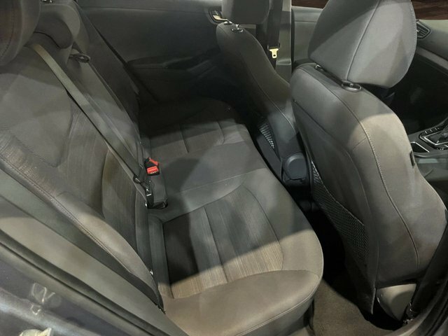 Hyundai Ioniq Premium Se Silver #11