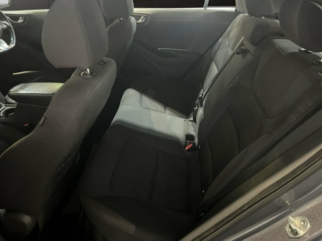 Hyundai Ioniq Premium Se Silver #13