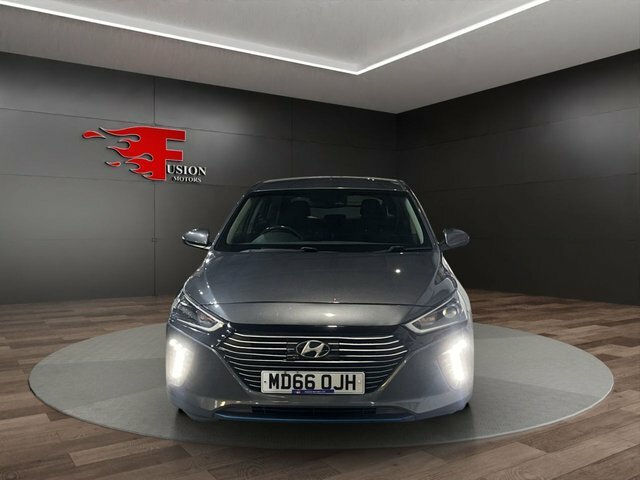 Hyundai Ioniq 1.6 H-gdi Premium Hatchback Hybrid Dct Grey #2