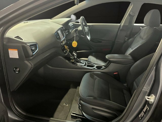 Hyundai Ioniq Premium Se Silver #12