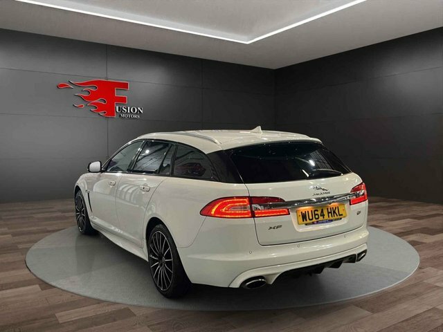 Jaguar XF 3.0D S V6 Premium Luxury Sportbrake Aut White #4