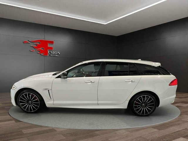 Jaguar XF 3.0D S V6 Premium Luxury Sportbrake Aut White #3