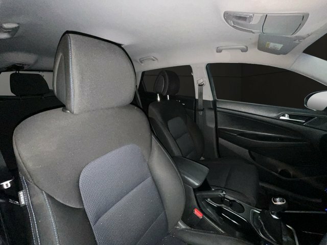 Hyundai Tucson 2.0 Crdi Premium Se 182 Bhp Red #16